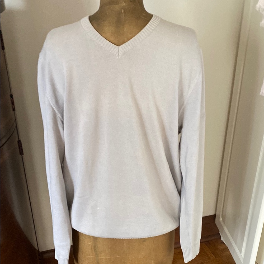 Hugo Boss V-Neck light  Grey/Silver  Sweater with Long Sleeves
